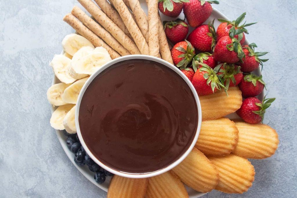 Nutella Chocolate Fondue