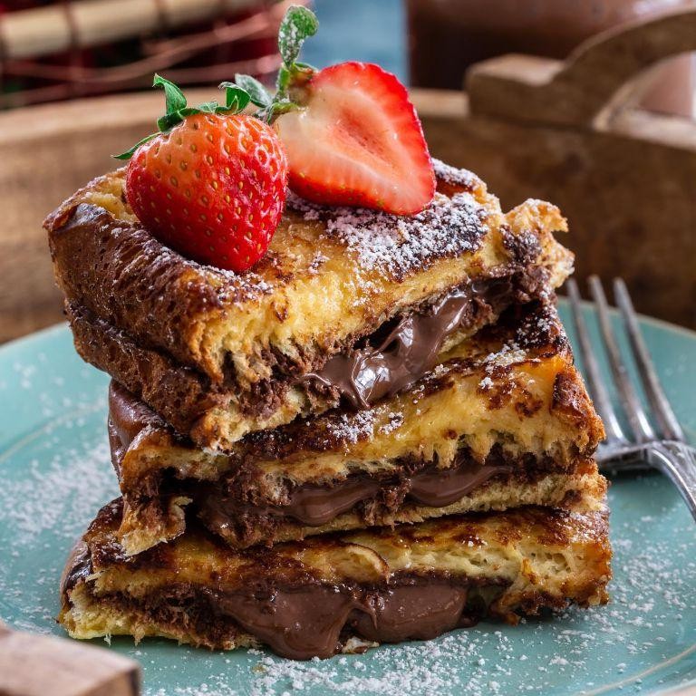 Nutella Stuffed French Toast