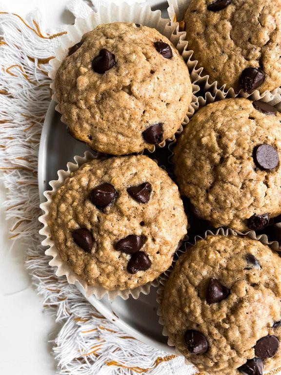 Oatmeal Chocolate Chip Muffins