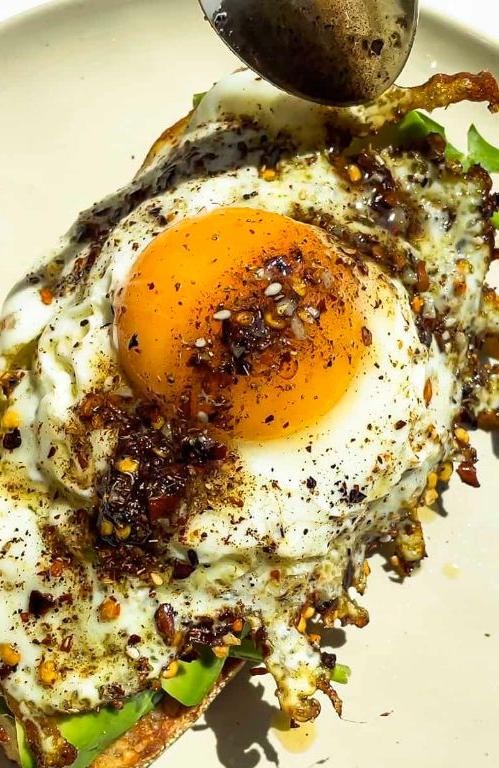 Olive Oil Fried Eggs with Chili Flakes