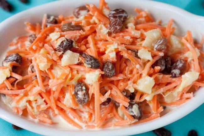 Orange Jello with Carrots and Raisins