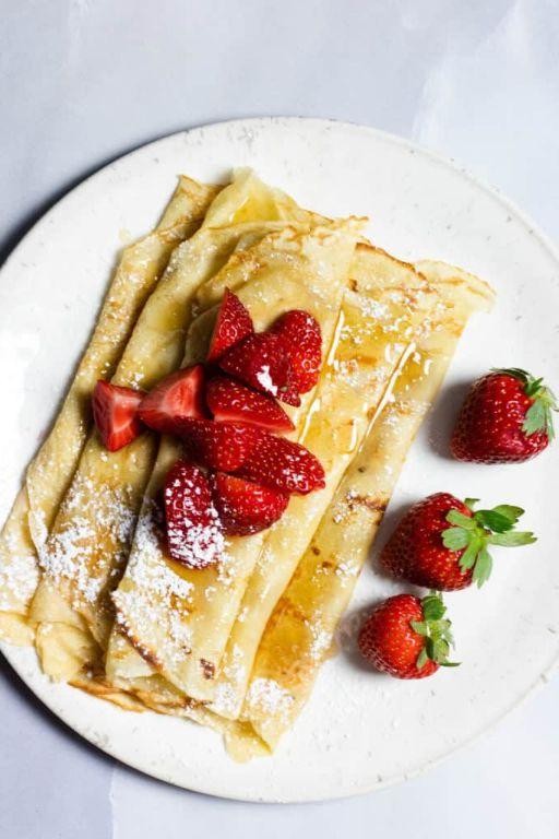 Palačinki (Bulgarian-Style Crepes)