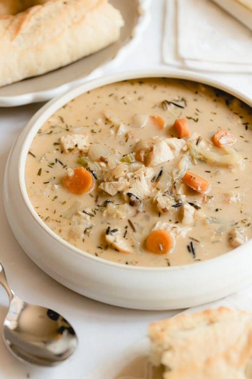 Panera Bread Creamy Chicken and Wild Rice Soup