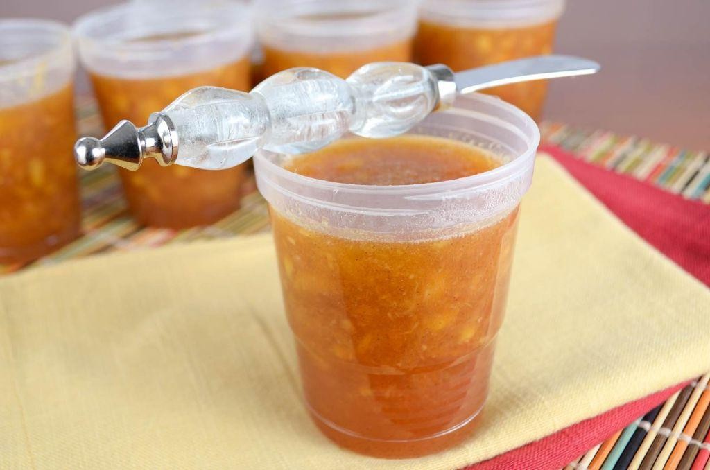Peach Freezer Jam with Cinnamon