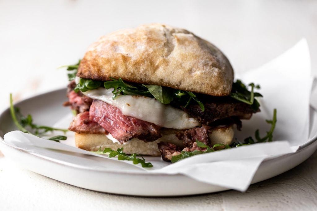 Peppercorn Crusted Steak Sandwich with Horseradish Mayo