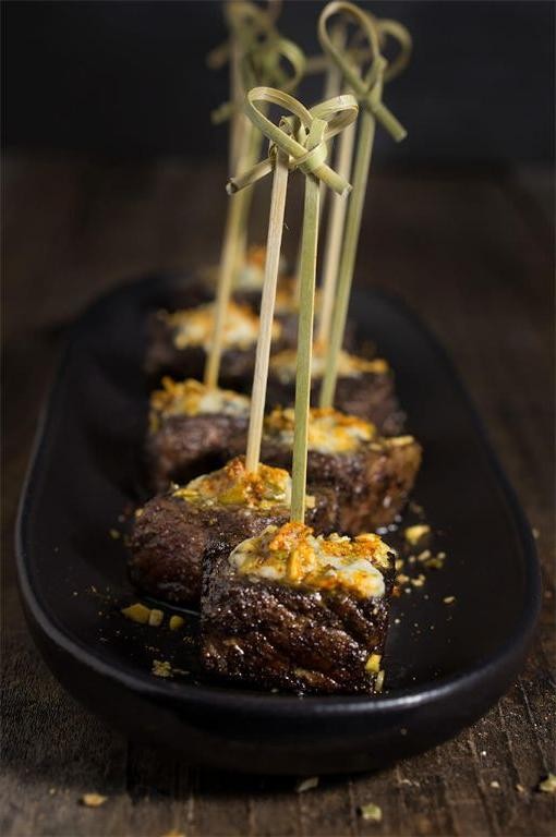 Peppercorn Crusted Tri Tip with Blue Cheese Butter