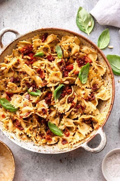 Pesto Pasta Salad with Sun-Dried Tomatoes