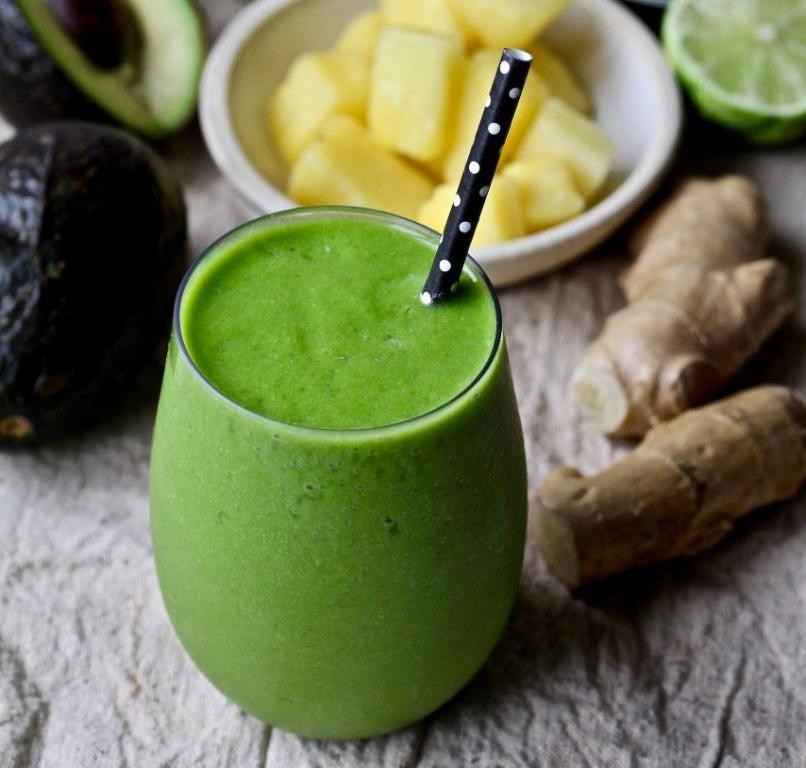 Pineapple Ginger Green Smoothie