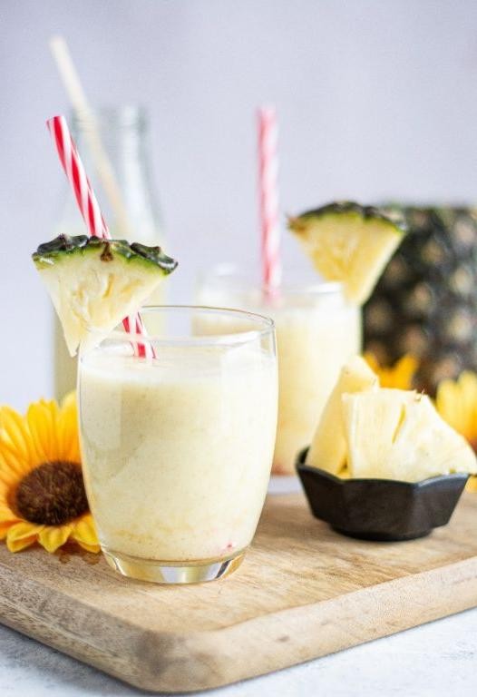 Pineapple Vanilla Protein Smoothie