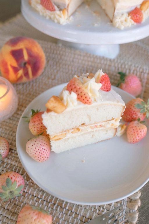 Pineberry Shortcake with Fresh Cream