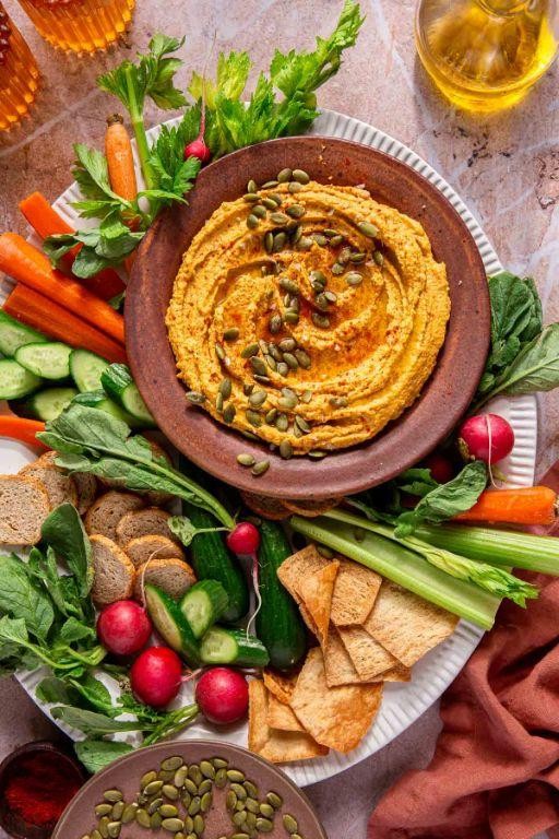 Pumpkin Hummus with Veggie Sticks