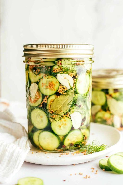 Quick Refrigerator Pickled Cucumbers