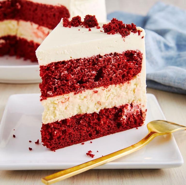 Red Velvet Cheesecake