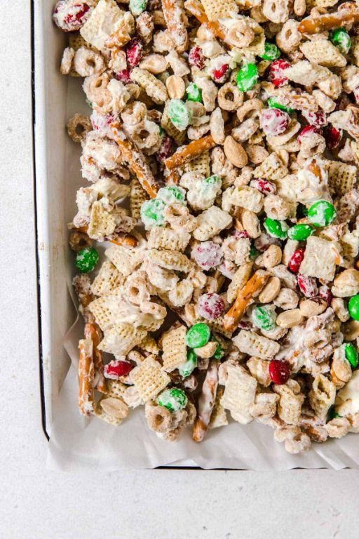 Reindeer Chow Snack Mix