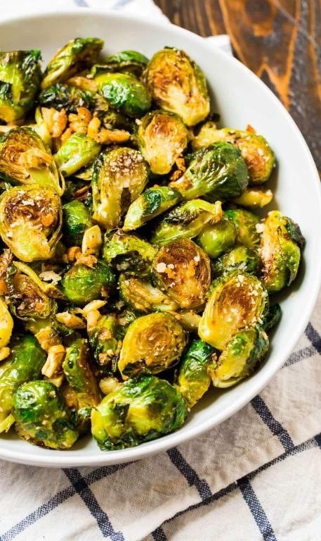 Roasted Brussels Sprouts with Garlic