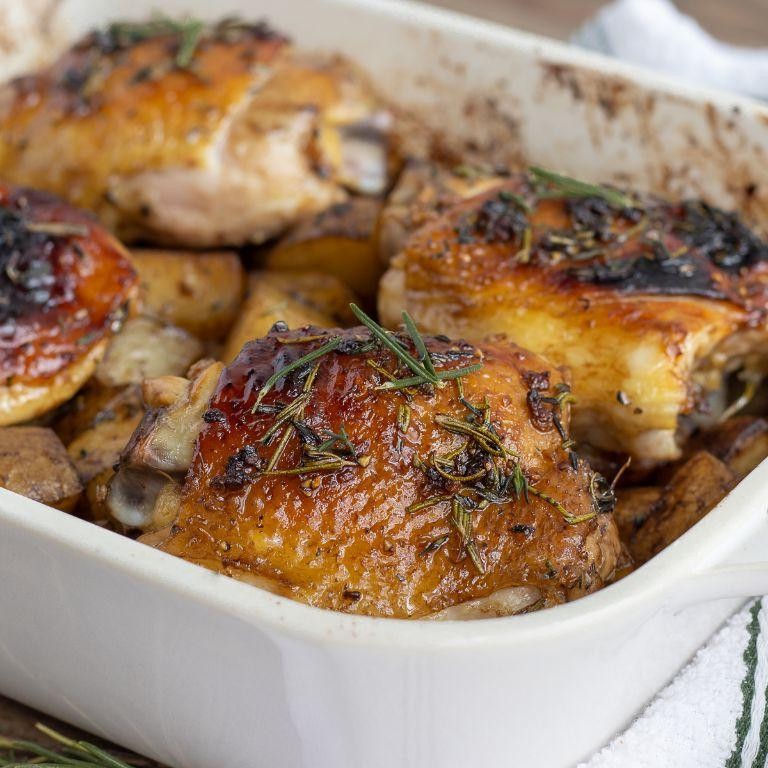 Rosemary and Thyme Baked Chicken Legs