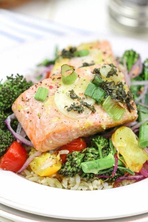 Salmon en Papillote with Herbs