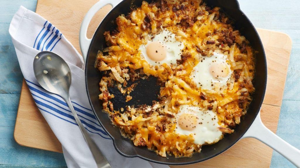 Sausage and Hash Brown Skillet