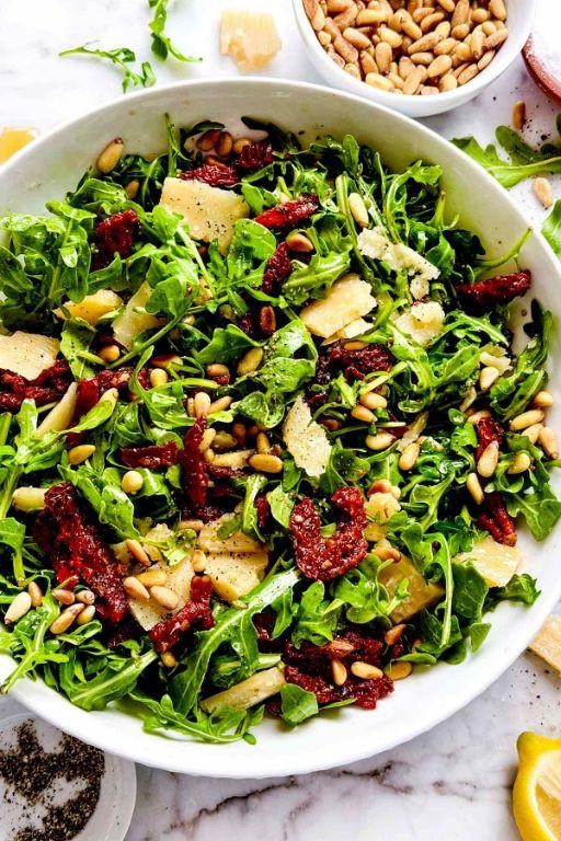 Sauteed Arugula and Sun-Dried Tomatoes