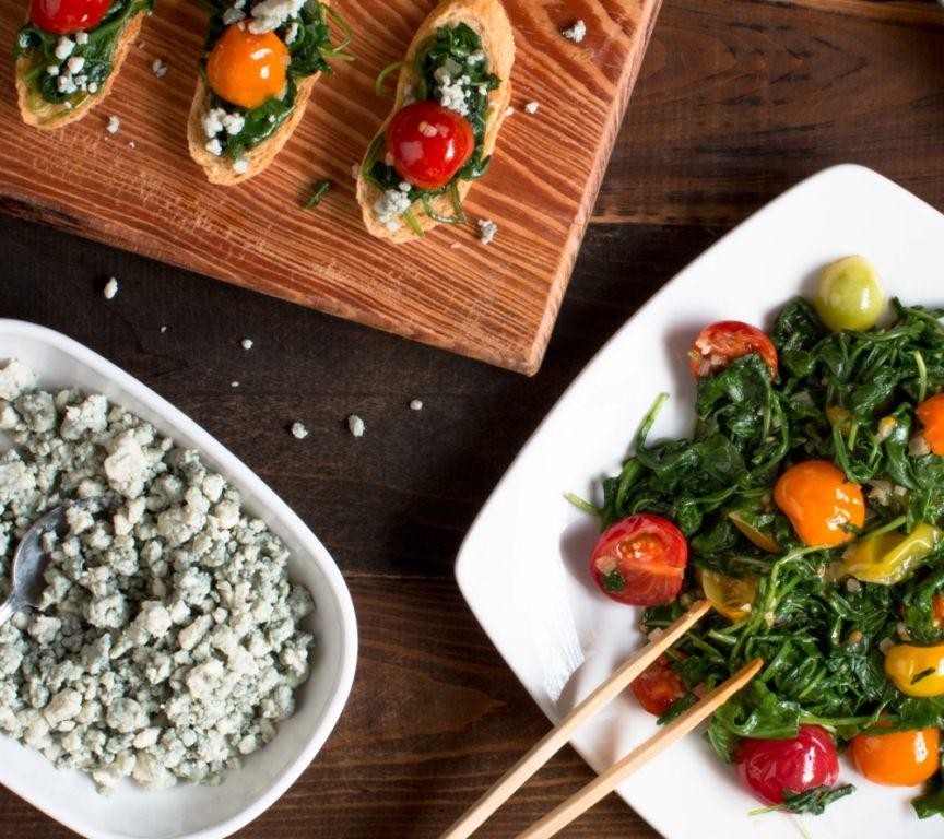 Sauteed Arugula with Cherry Tomatoes
