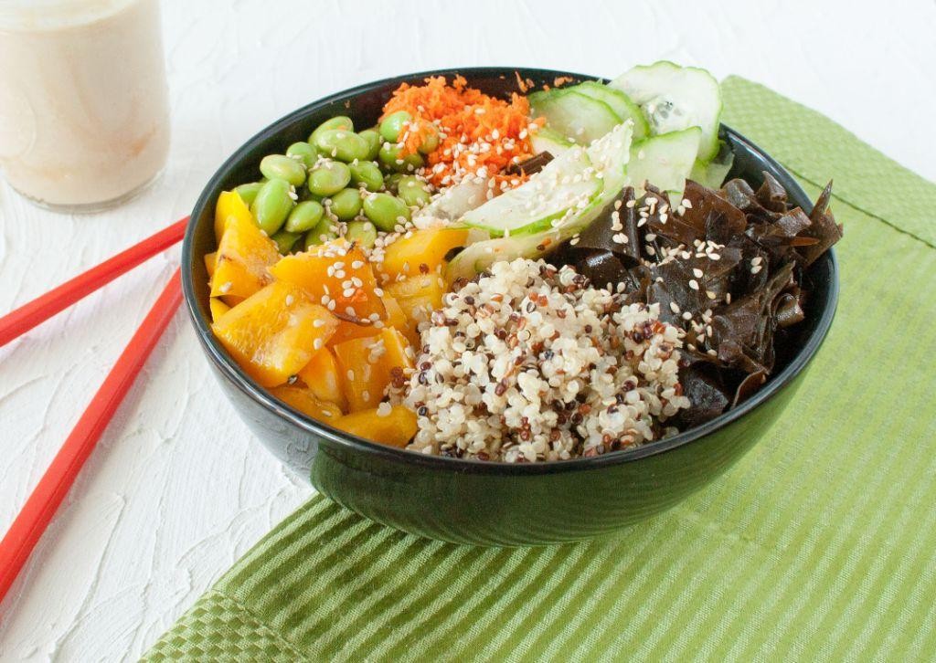 Seaweed and Quinoa Bowl with Tahini Dressing