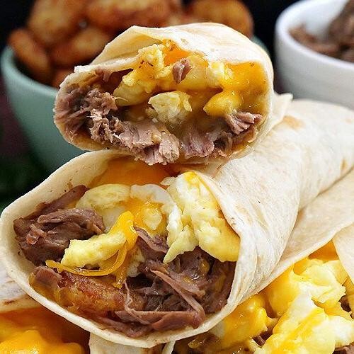 Shaved Steak and Egg Breakfast Burritos