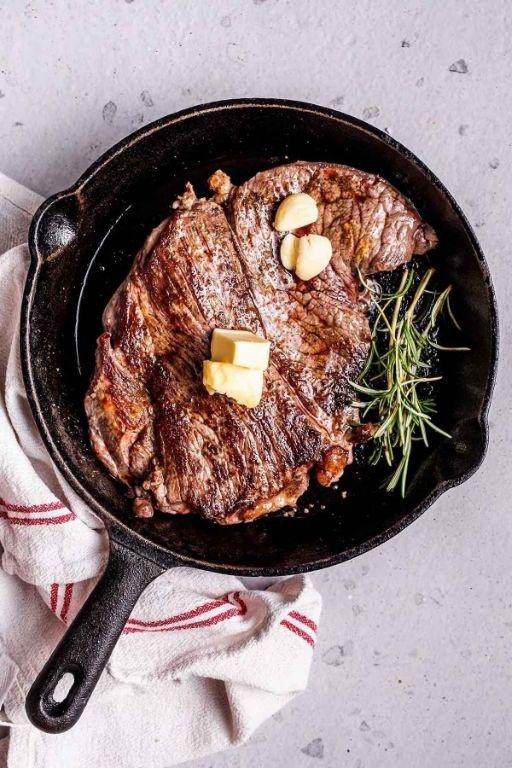 Simple Baked Round Steak with Rosemary