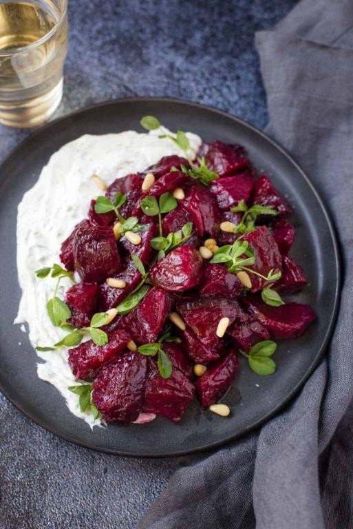 Smoked Beetroot and Goat Cheese Salad