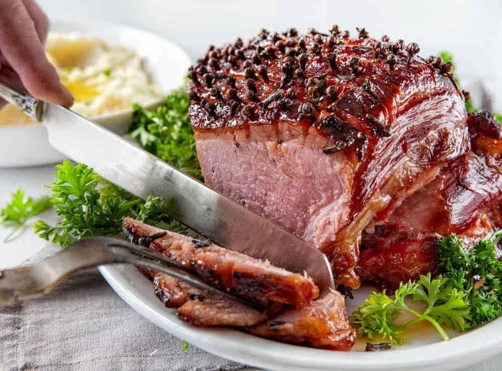 Smoked Spiral Ham with Cloves