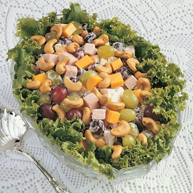 Smoked Turkey Salad with Grapes and Walnuts