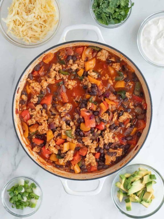 Smoky Chipotle Chicken and Black Bean Chili