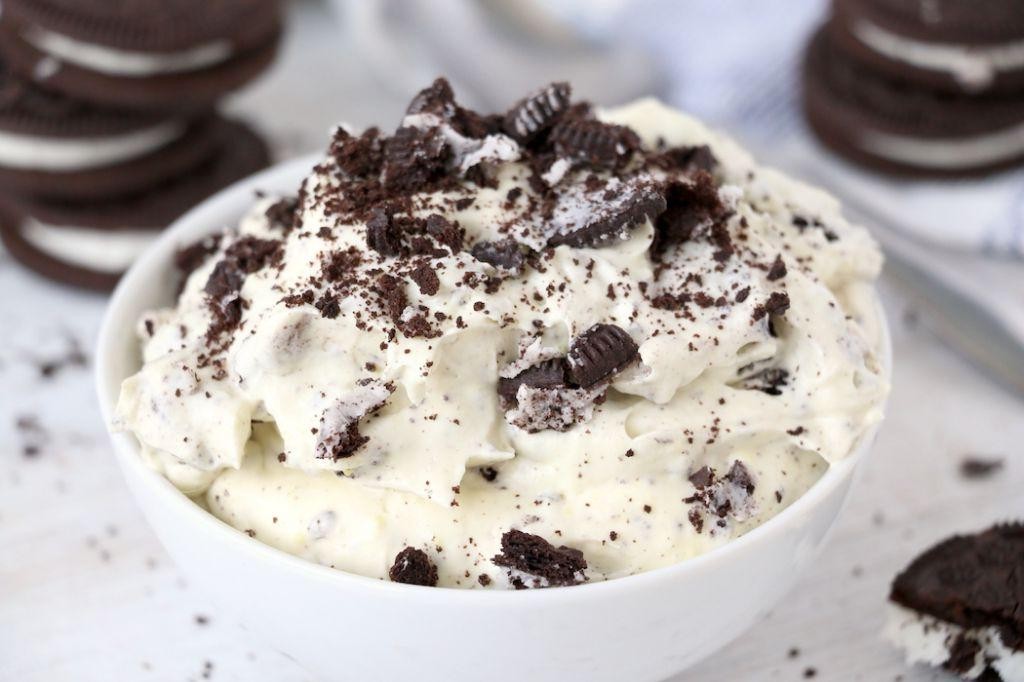 Snickers Oreo Fluff Salad
