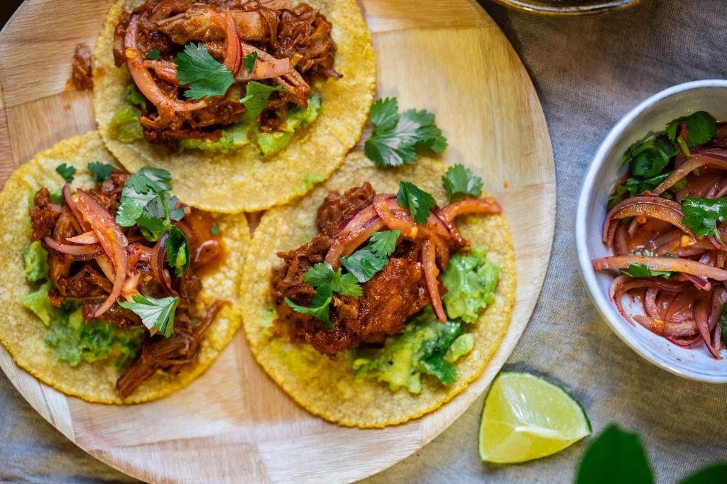 Spicy Chipotle Pulled Pork Tacos