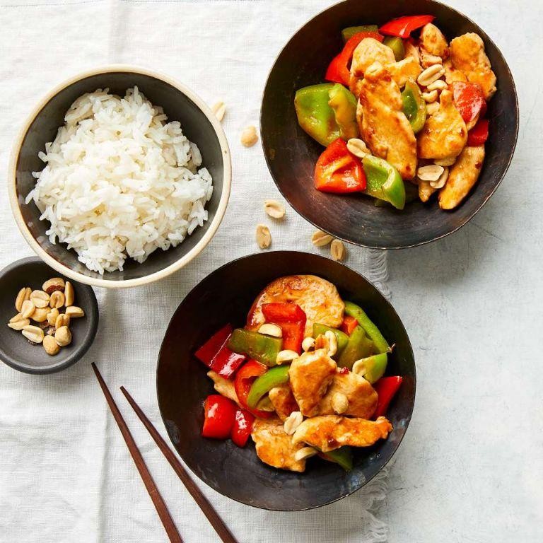 Spicy Kung Pao Chicken with Bell Peppers