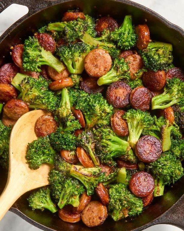 Spicy Sausage and Broccoli Stir-Fry