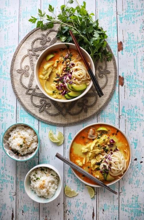 Spicy Thai Chicken Curry with Kaffir Lime Leaves