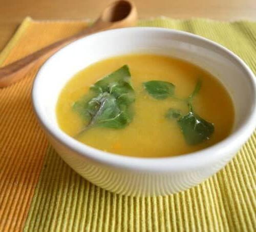 Spinach and Zucchini Low FODMAP Soup