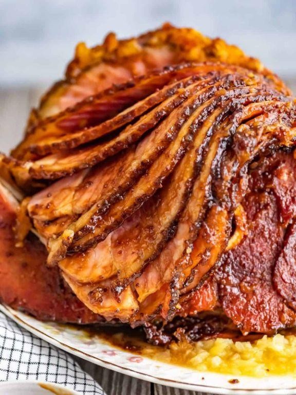 Spiral Ham with Brown Sugar and Pineapple Juice