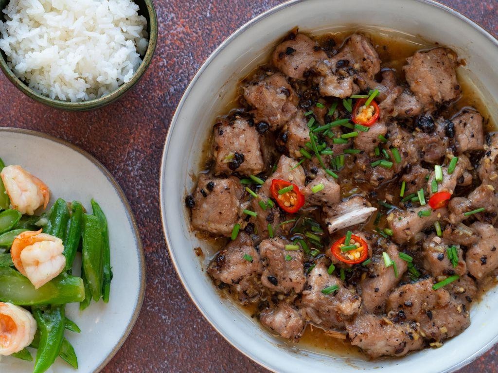 Steamed Cantonese Pork Ribs with Black Bean Sauce