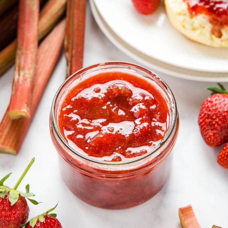 Strawberry Rhubarb Freezer Jam