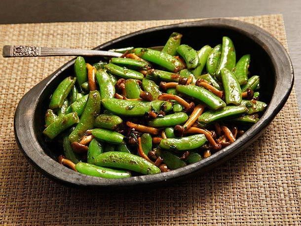 Sweet Pea and Mushroom Stir-Fry
