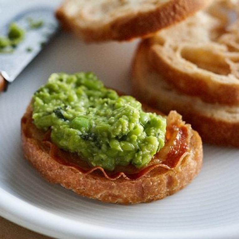 Sweet Pea and Parmesan Crostini
