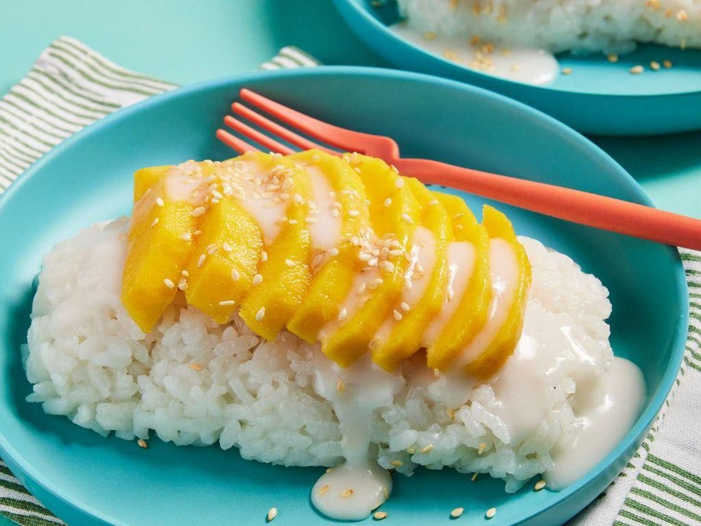 Sweet Sticky Mango Rice
