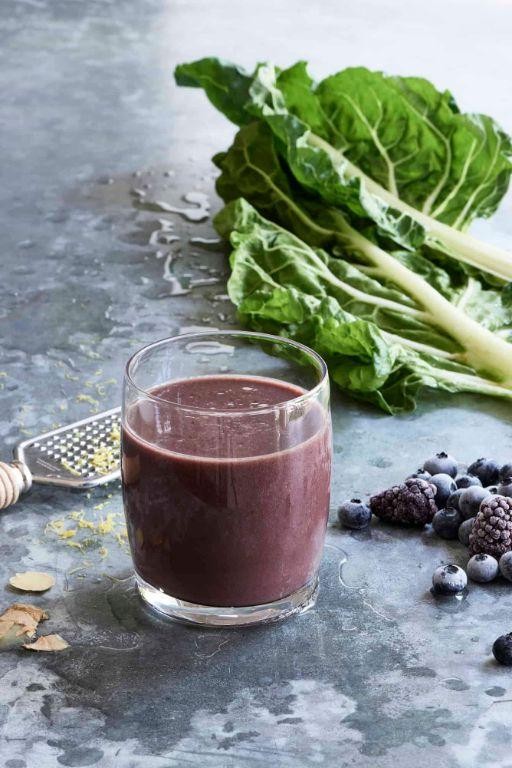 Swiss Chard and Blueberry Antioxidant Juice