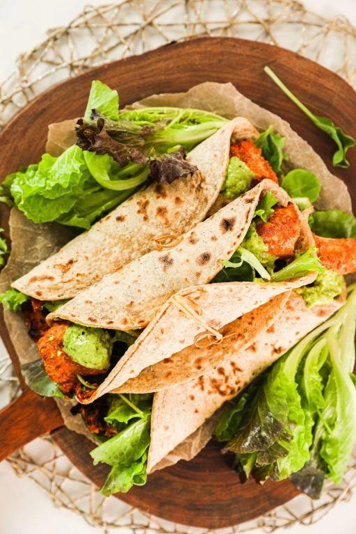 Tandoori Chicken Wraps with Avocado