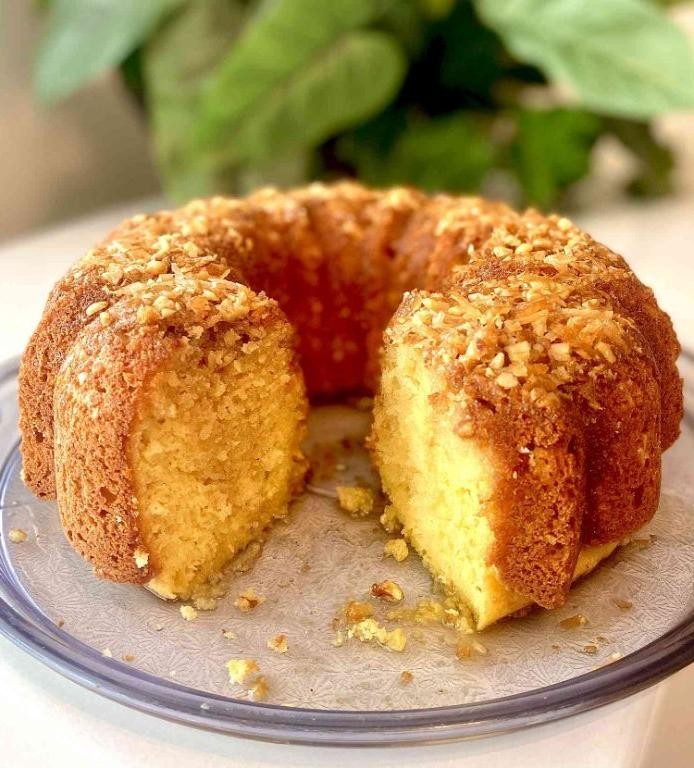 Toasted Coconut Rum Bundt Cake Glaze