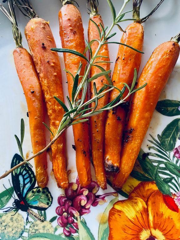 Truffle Honey Glazed Roasted Carrots