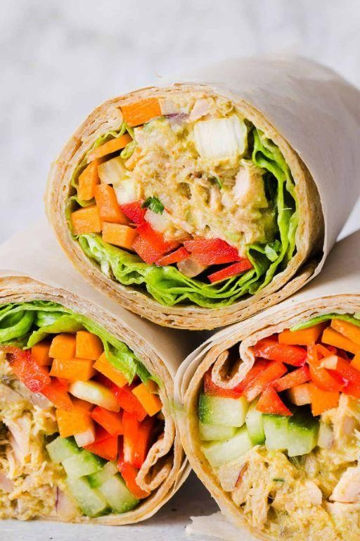 Tuna salad wraps with crackers