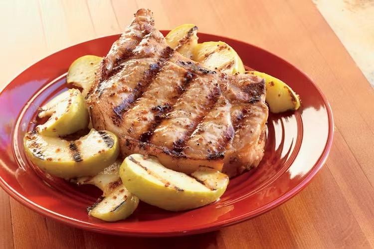 Weber Bourbon-Glazed Pork Chops