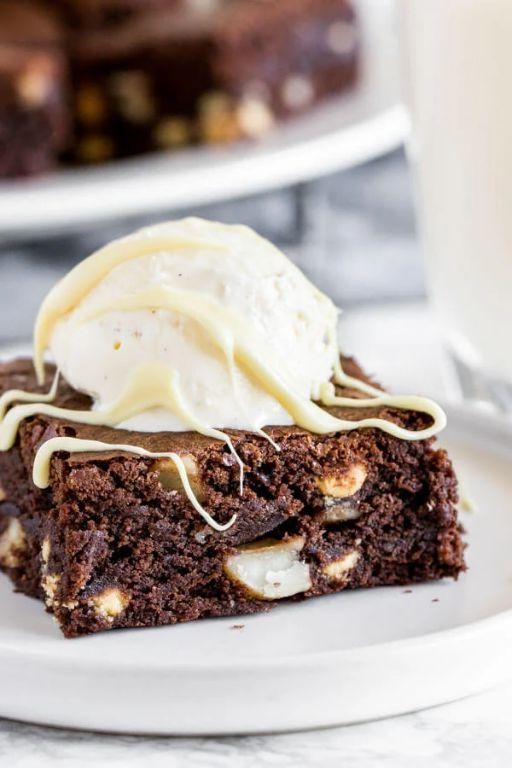 White Chocolate Macadamia Nut Slutty Brownies